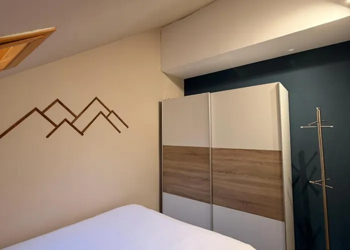 Acogedor Atico En El Corazon De - Esquia Sin Llaves